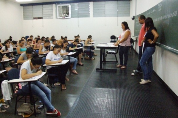 Estudantes no vestibular da Famema no ano passado – Divulgação