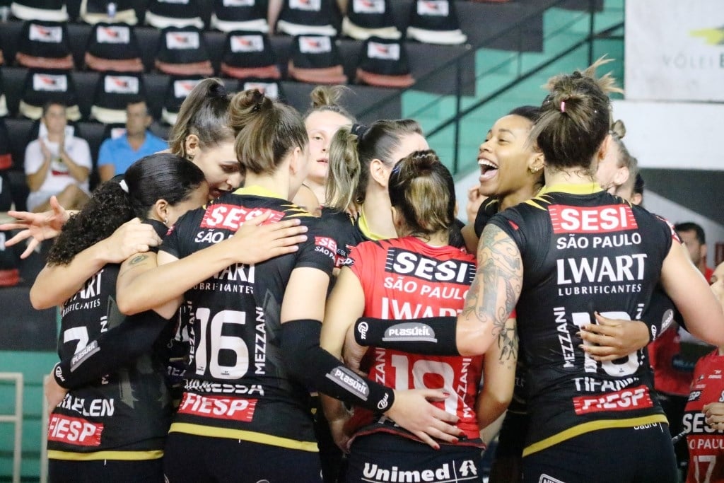 Bauru traz elite do vôlei feminino para jogo em Marília