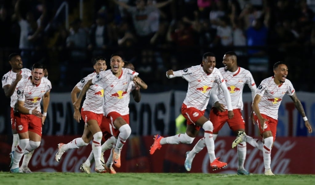 Red Bull Bragantino avança para a terceira fase da Libertadores após vencer nos pênaltis o Águilas Doradas