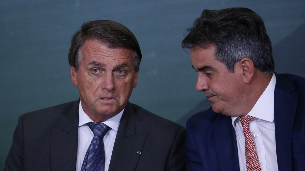 A busca de Bolsonaro por um partido: da saída do PSL a aliança com Centrão