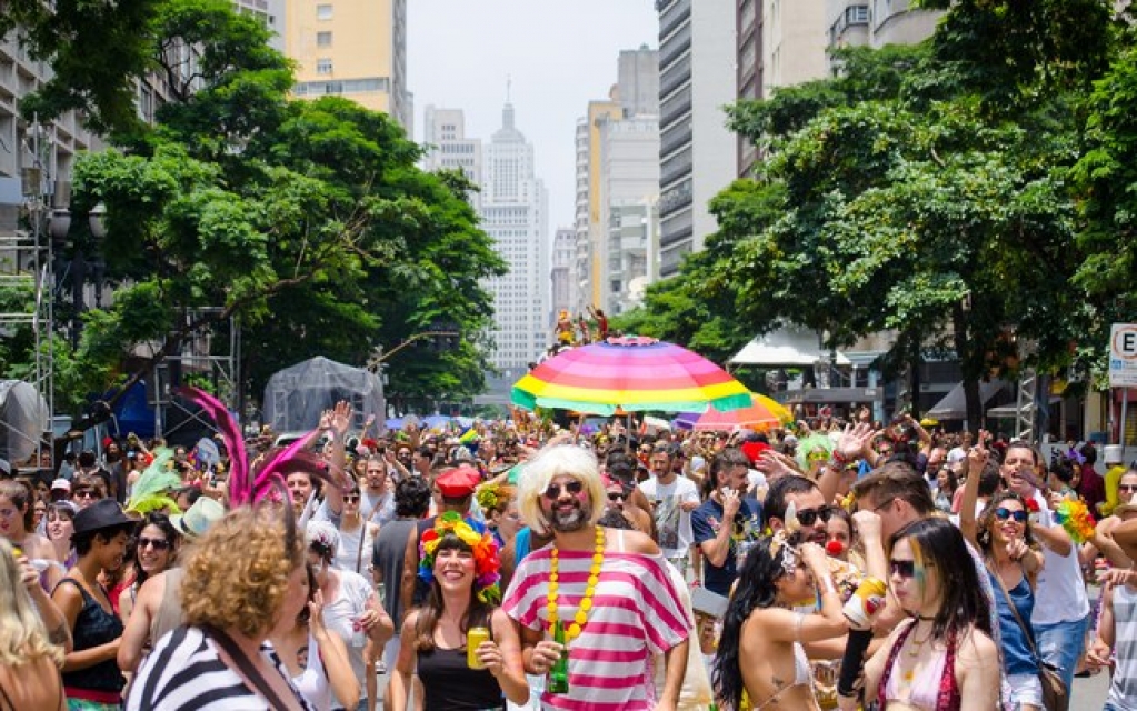 São Paulo passa Salvador na lista de lugares para o Carnaval; veja mais citados