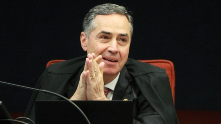 Barroso diz que Brasil viveu "atraso civilizatório" nos últimos anos