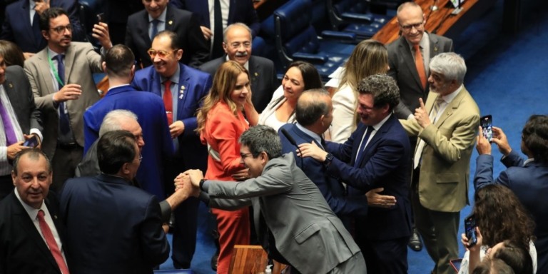 © Lula Marques/ Agência