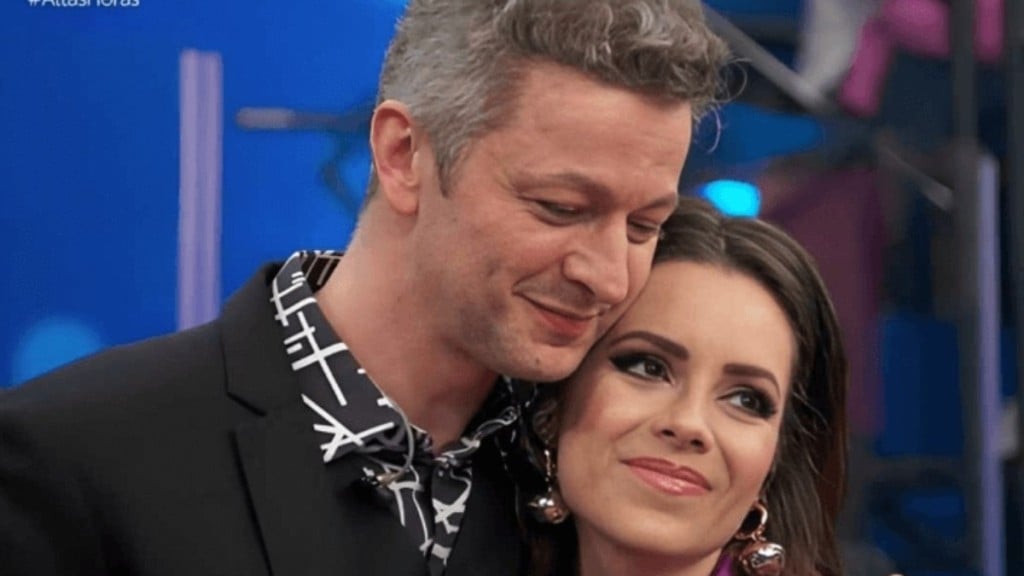 Gabi Squizato Se até o casamento da Sandy terminou, por que acreditar no amor?