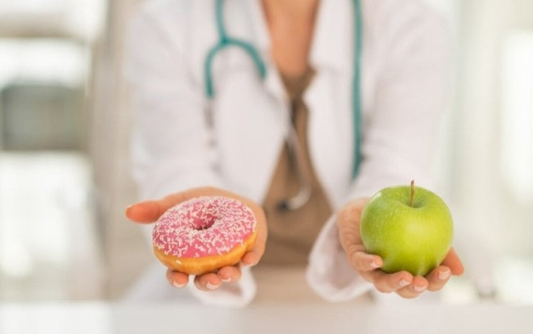 Pressão alta: veja o que evitar na alimentação
