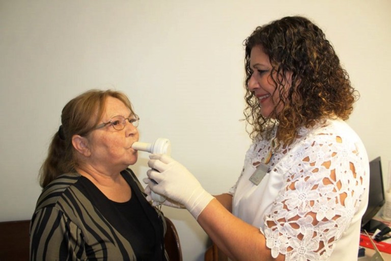 Marília projeta quatro centros para tratar fumantes, mas espera burocracia