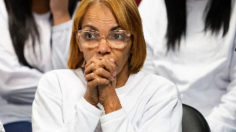 Flordelis é condenada a 50 anos de prisão por homicídio de pastor