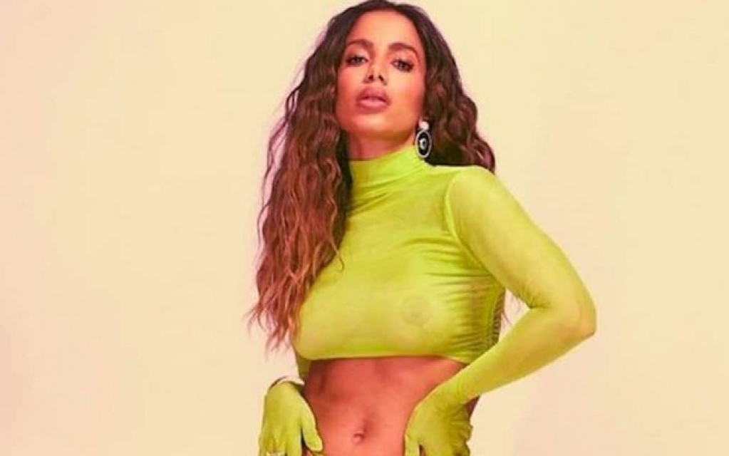 Anitta tem festa surpresa de aniversário Anitta tem festa surpresa de aniversário