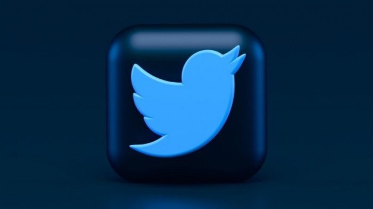 Ações do Twitter sobem quase 6% após Conselho aprovar compra por Musk