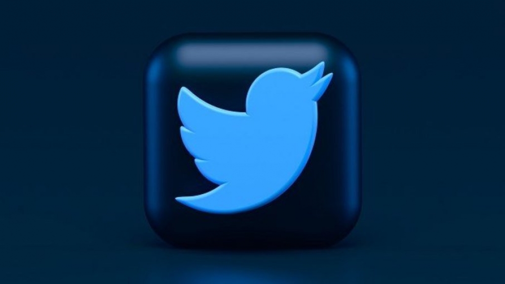 Ações do Twitter sobem quase 6% após Conselho aprovar compra por Musk