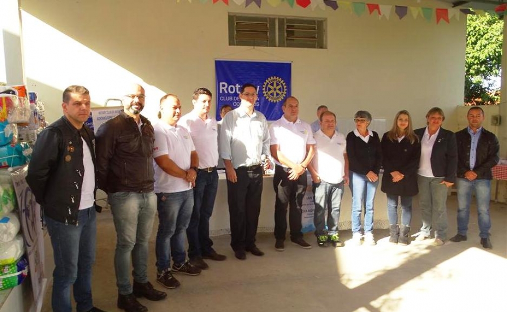 Rotary Coroados empossa presidente com ação social e mais na coluna social