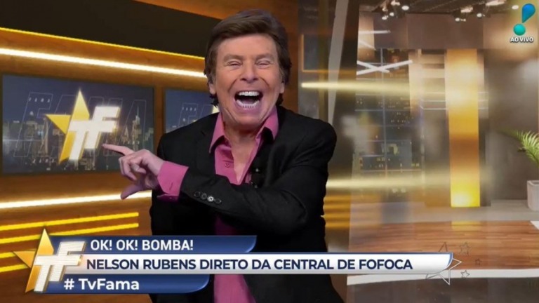 RedeTV! adia novo TV Fama por falta de cenário e apresentadora