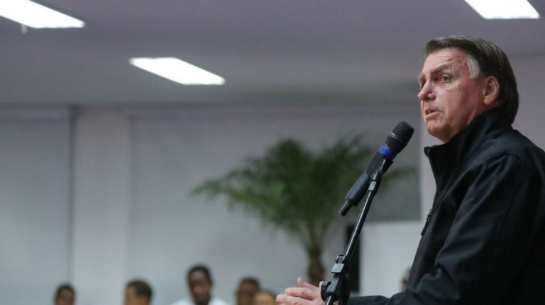 Bolsonaro vai explorar falta de Lula em debate do SBT