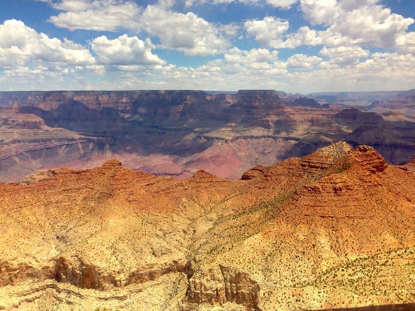 Rafaella Ferraz em viagem pelo Grand Canyon