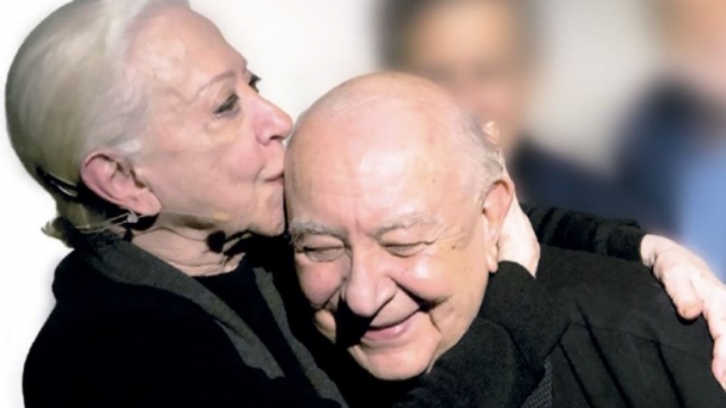 Fernanda Montenegro homenageia Sérgio Mamberti: "Grande abraço de sua prima" Fernanda Montenegro homenageia Sérgio Mamberti: "Grande abraço de sua prima"