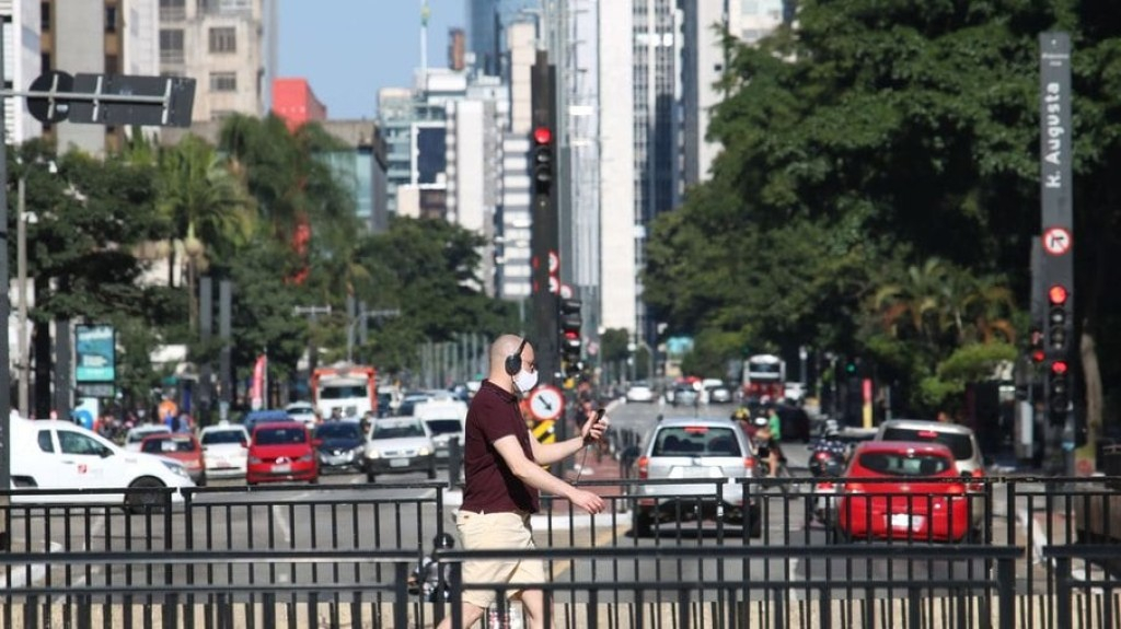 IBGE: 71% dizem se sentir seguros para andar sozinhos perto de casa