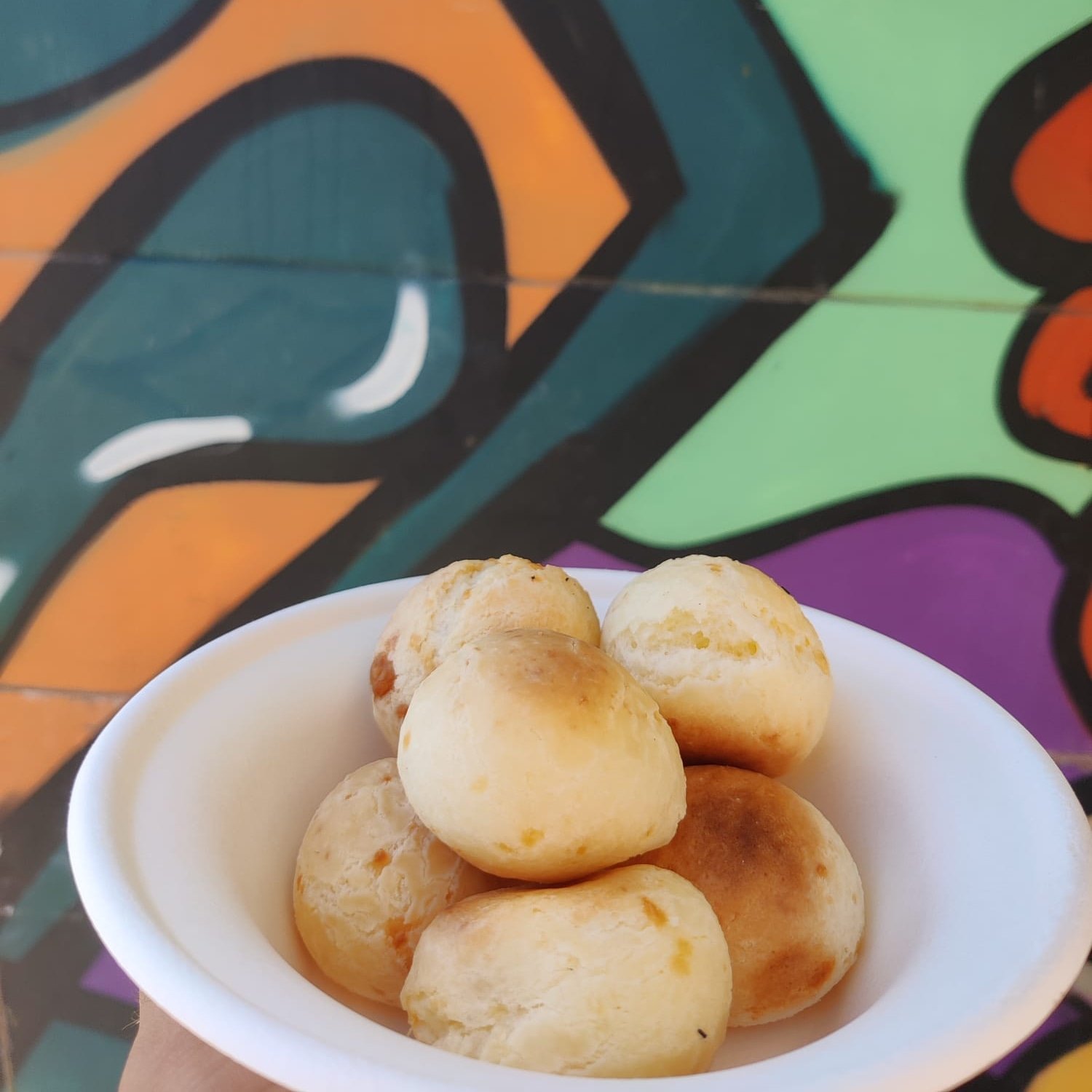 Pães de queijo servidos no Pipa Food Truck. Foto: Arquivo pessoal