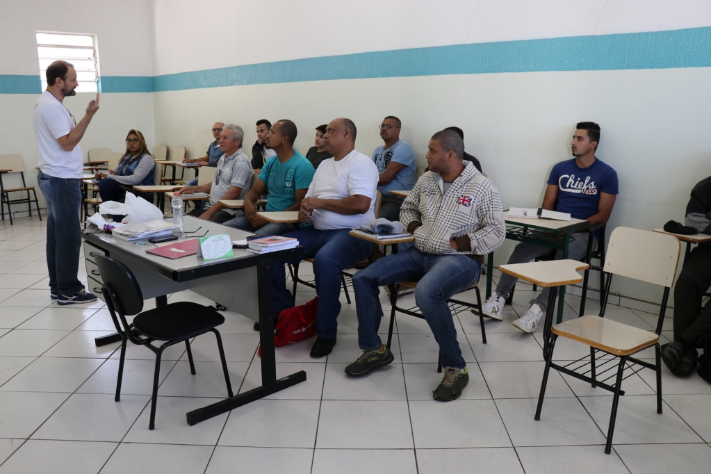 Marília abre inscrições para 120 vagas em cursos de qualificação profissional Marília abre inscrições para 120 vagas em cursos de qualificação profissional