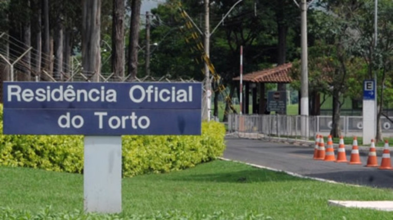 Lula visita residência oficial do Torto, onde deve ficar até a posse