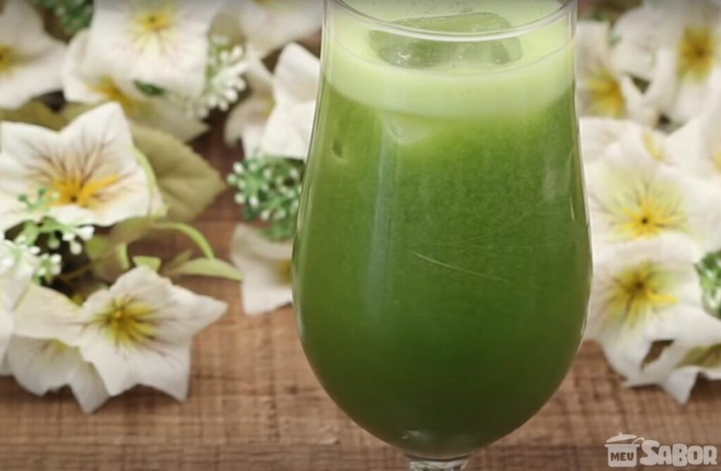 Está querendo dar um Up na saúde e de quebra refrescar nesse verão? Veja só essa receita de Suco Detox Maravilhoso