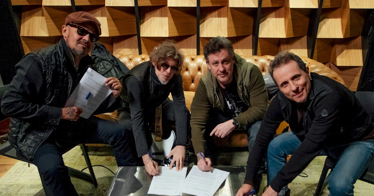 Novo álbum dos Titãs será produzido por grande nome da música