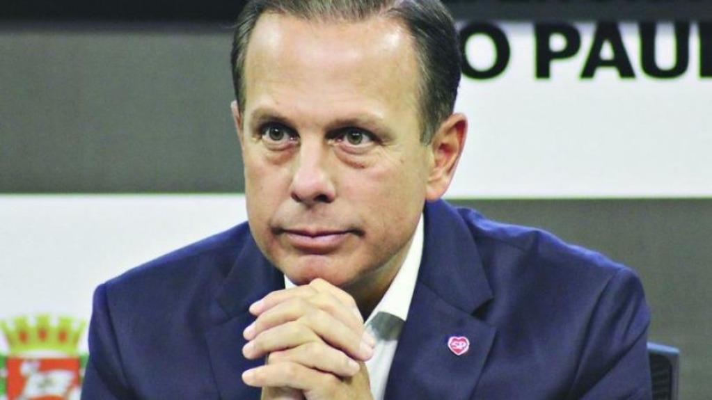 Doria diz que alta da gasolina é por "incompetência" do governo; Lira rebate