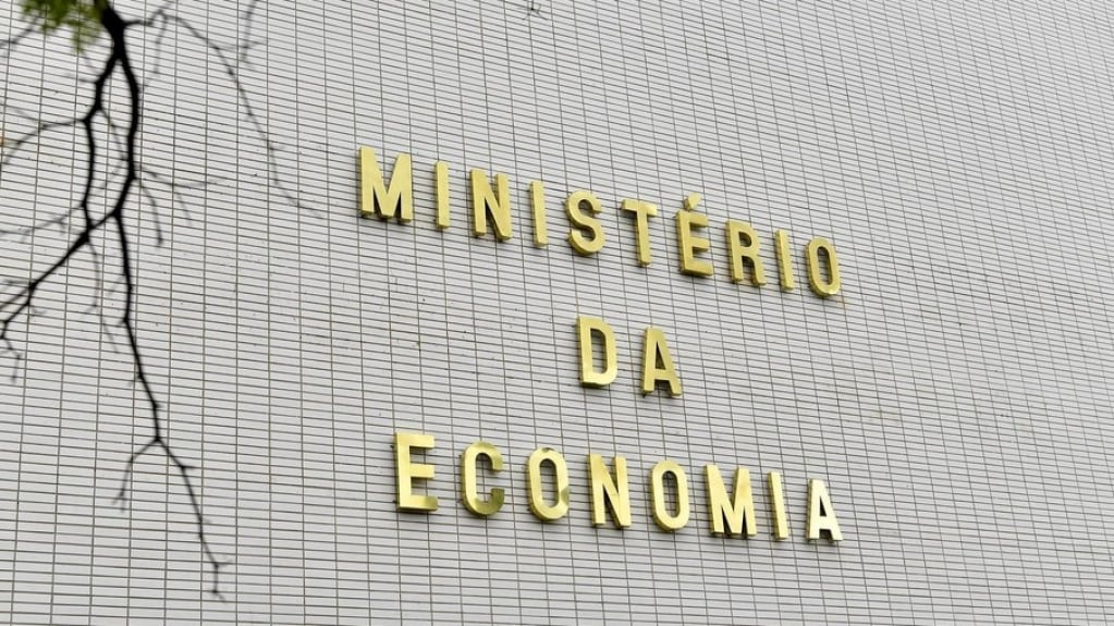 Ministério da Economia abre 300 vagas temporárias