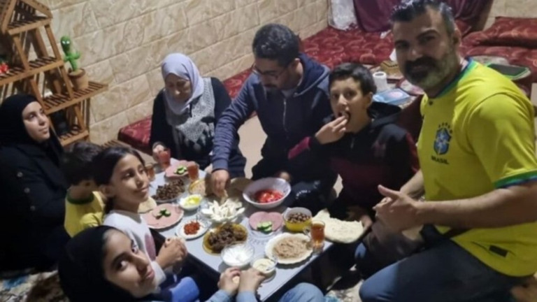 Reprodução Os brasileiros que estão na Faixa de Gaza seguem fora da lista de estrangeiros autorizados a deixar a região.