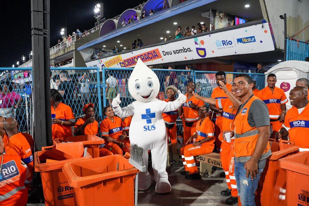 Zé Gotinha no desfile das campeãs. Foto: Divulgação/Ministério da Saúde