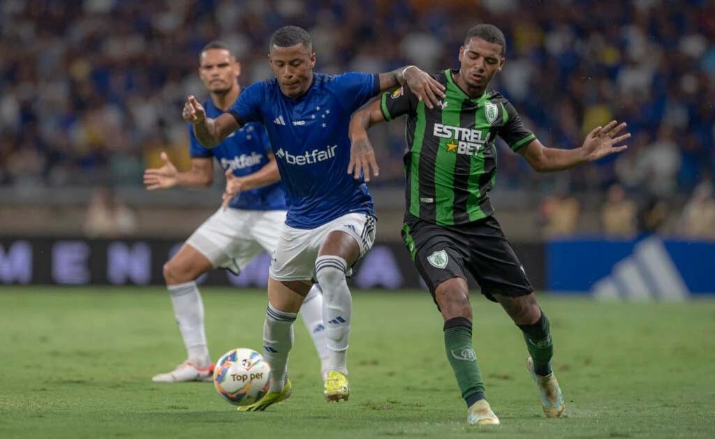 América-MG derrota o Cruzeiro e mantém invencibilidade no Campeonato Mineiro