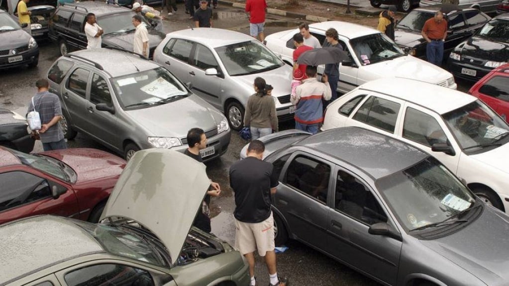 Carros usados valorizaram mais de 20%; saiba como fazer uma boa compra