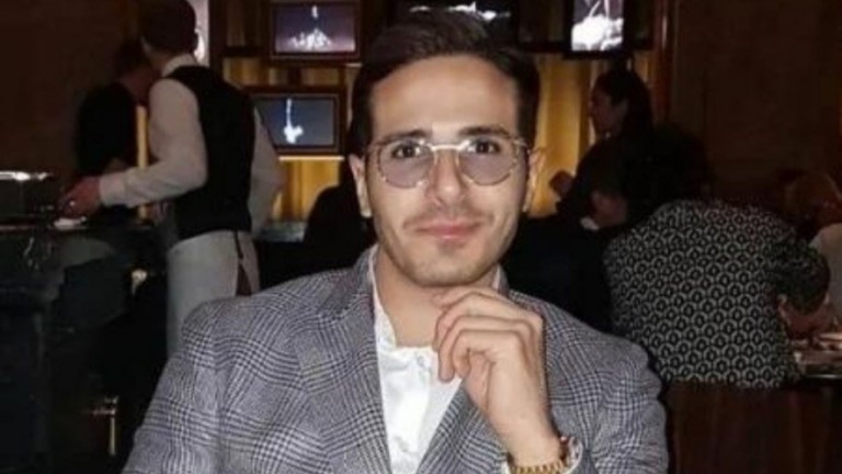 Golpista do Tinder fatura mais de R$ 150 mil em app de celebridades