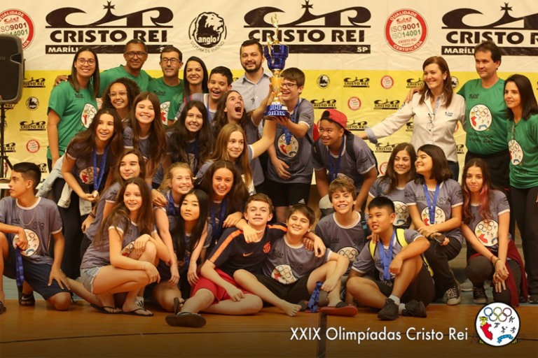 Olimpíada Cristo Rei premia campeões após cem jogos e muitas emoções