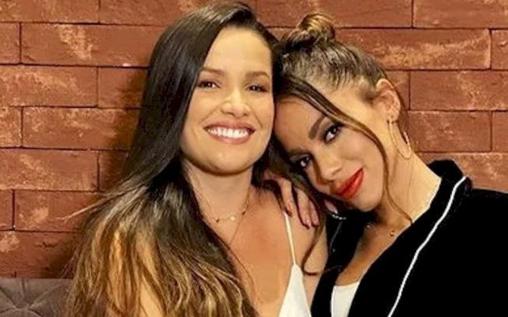 Anitta abre o jogo e entrega com quem Juliette se relaciona