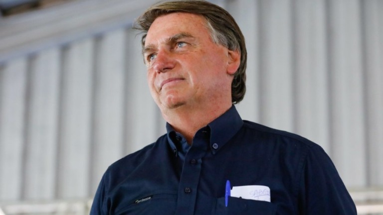 Bolsonaro regulamenta teletrabalho na administração pública