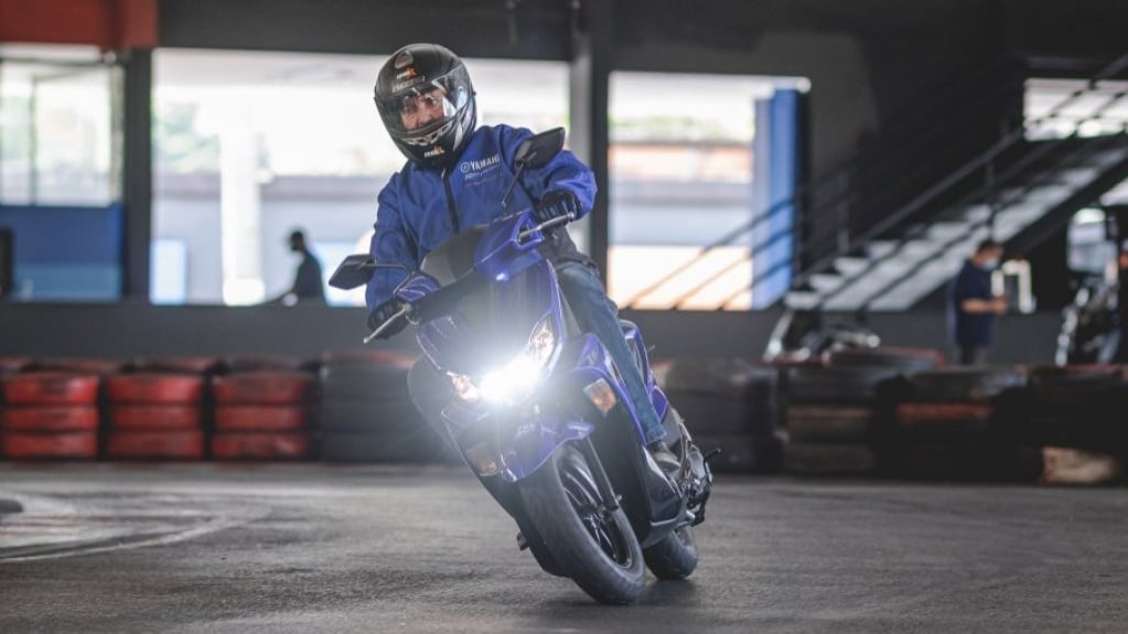 Yamaha Fluo, o scooter equipado com uma série de itens tecnológicos