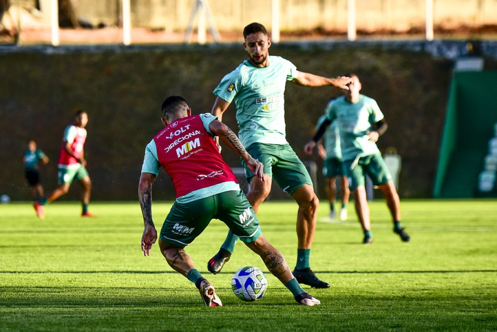 América encerra preparação e pega o Fortaleza pelo Brasileirão