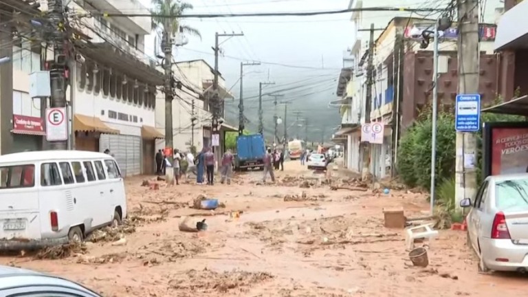 Petrópolis: Governo do Rio aprova crédito de até R$ 500 mil a empresas