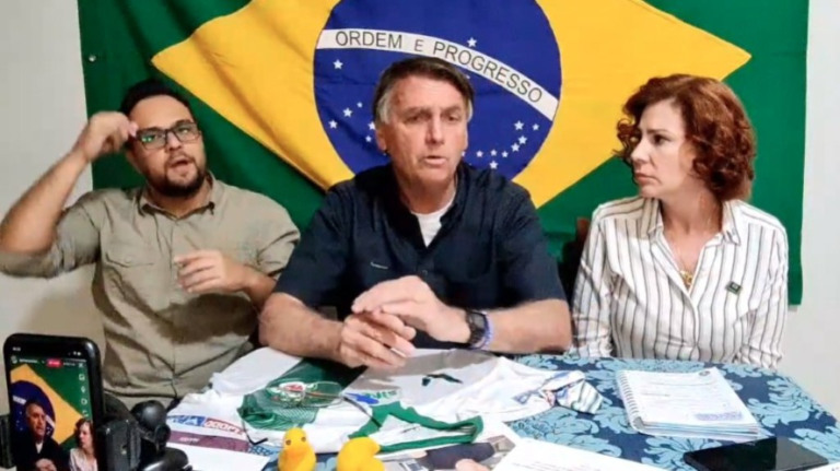 Bolsonaro atribui queda de homicídios a medida adotada por Sergio Moro