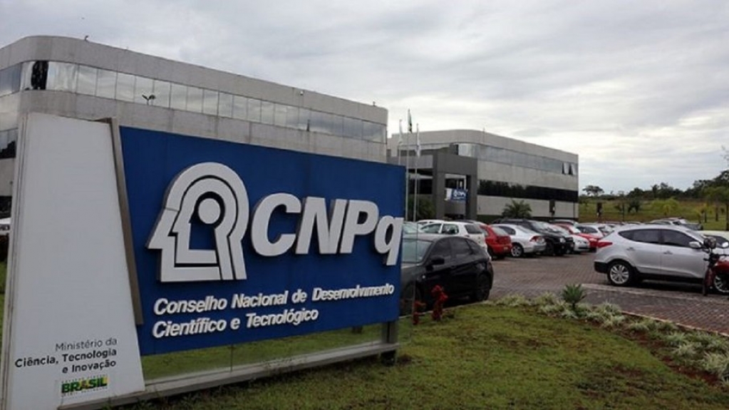 Plataforma Lattes volta a funcionar parcialmente
