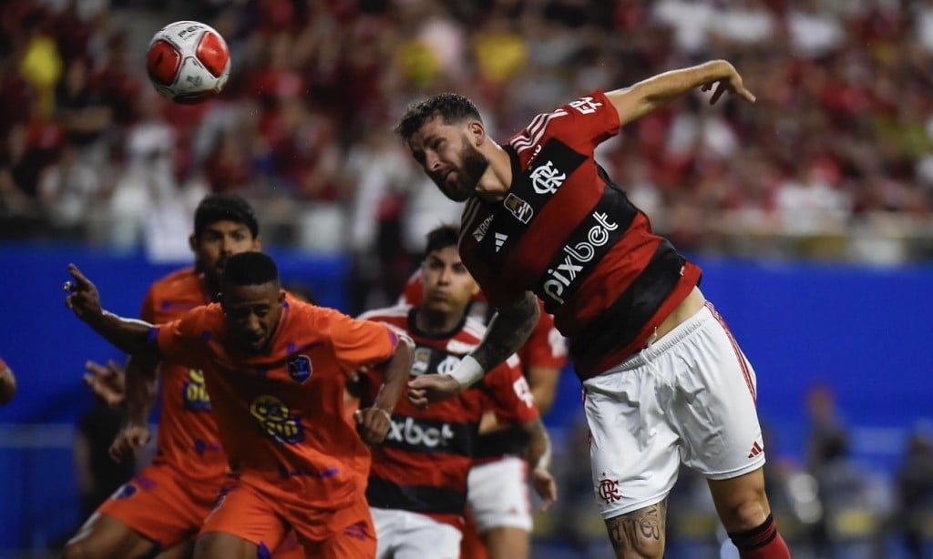 Na estreia do Carioca, Flamengo goleia Audax Rio por 4 a 0 em Manaus