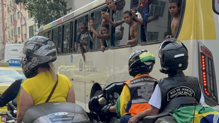Em pesquisa, 44% acreditam que '7 de Setembro' prejudicou Bolsonaro