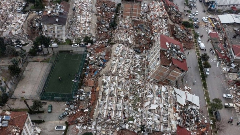 Lula autoriza envio de ajuda humanitária a Chile e Turquia