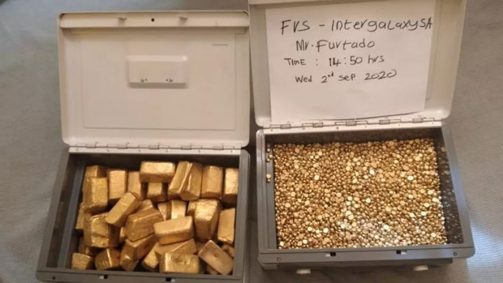 'Sheik' paranaense usava baú de ouro para atrair e convencer clientes 'Sheik' paranaense usava baú de ouro para atrair e convencer clientes