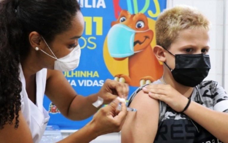 Vacinação terá ação especial sem agendamento em Marília; 490 mil doses aplicadas