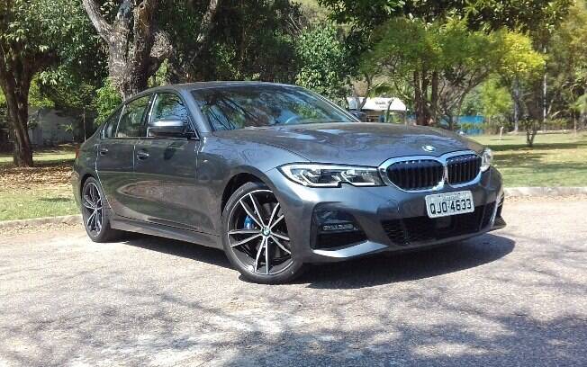 BMW 330i