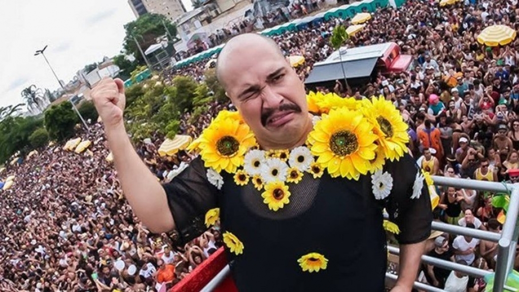 Do bloco à avenida: Veja como os brothers do "BBB 22" pulam Carnaval