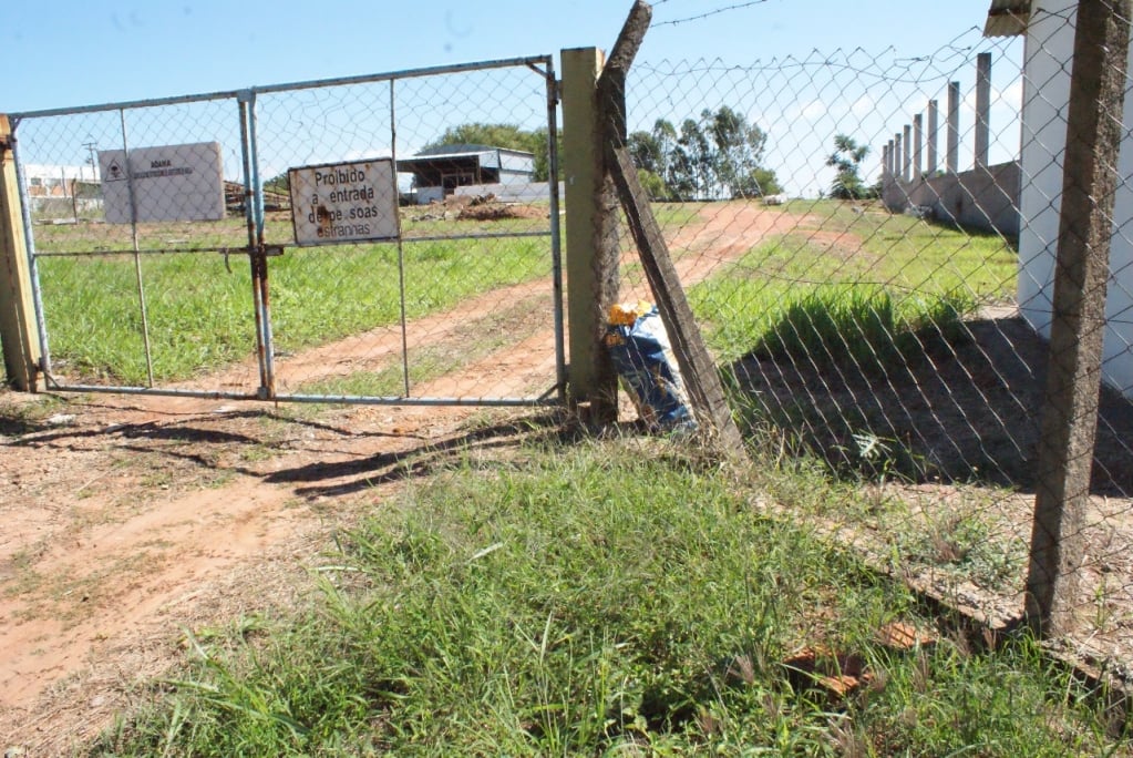 Marília fica sem área para embalagens de agrotóxicos e paga em Garça