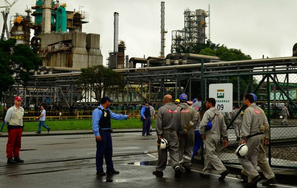 Petrobras aumenta preços de gasolina e diesel em refinarias