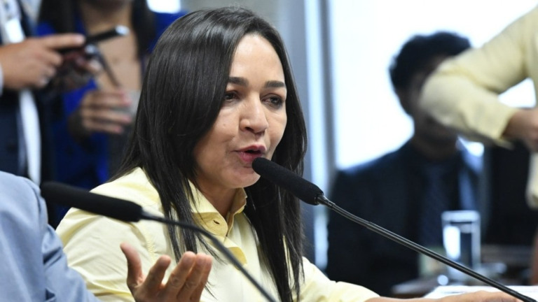 Geraldo Magela/Agência Senado – 29.08.2023 Relatora da CPMI do 8 de Janeiro, senadora Eliziane Gama (PSD-MA)